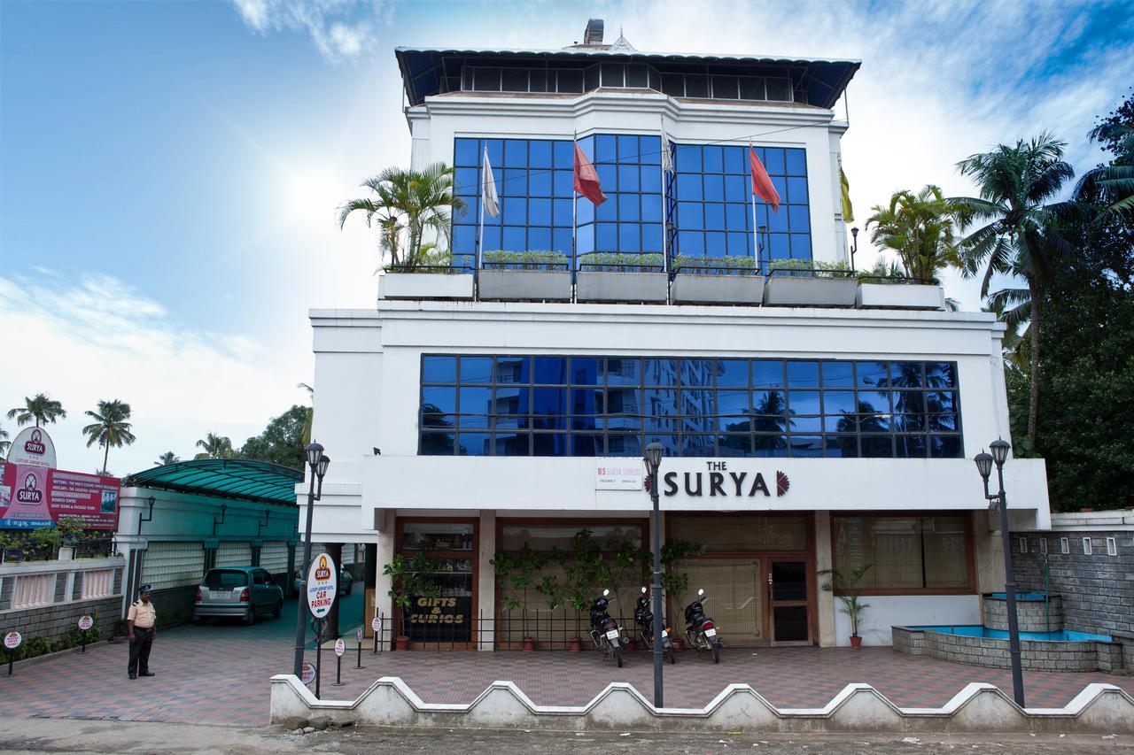 The Surya, Cochin Hotel Angamali Kültér fotó